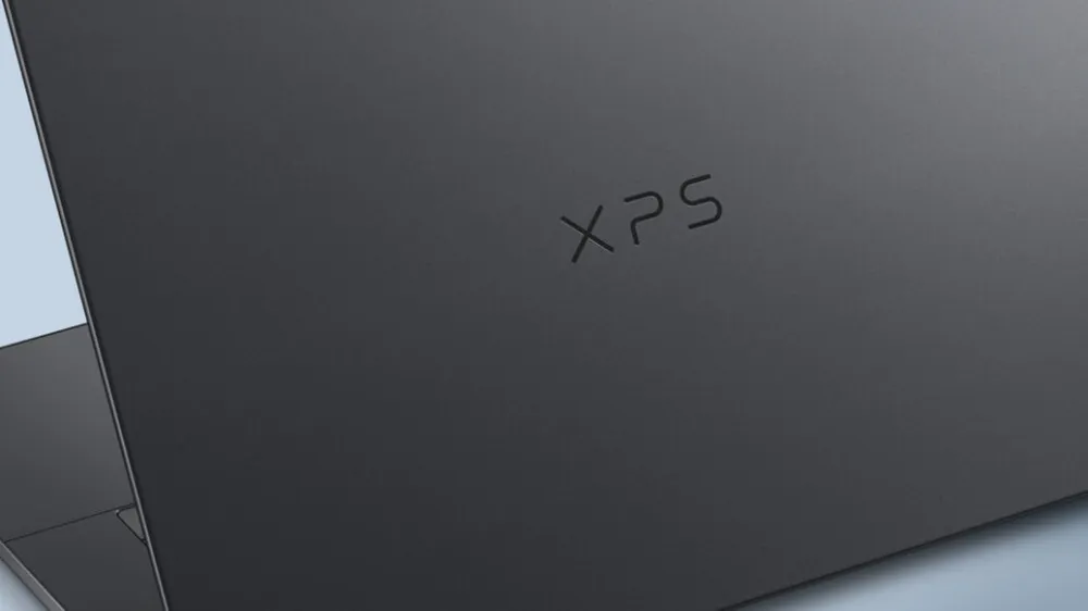 Design minimalista e logo XPS gravado no notebook premium da Dell