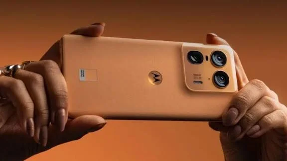 Ilustração técnica do artigo sobre Review Motorola Edge Ultra: Vale a Pena em 2026? [Análise Completa e Sincera]